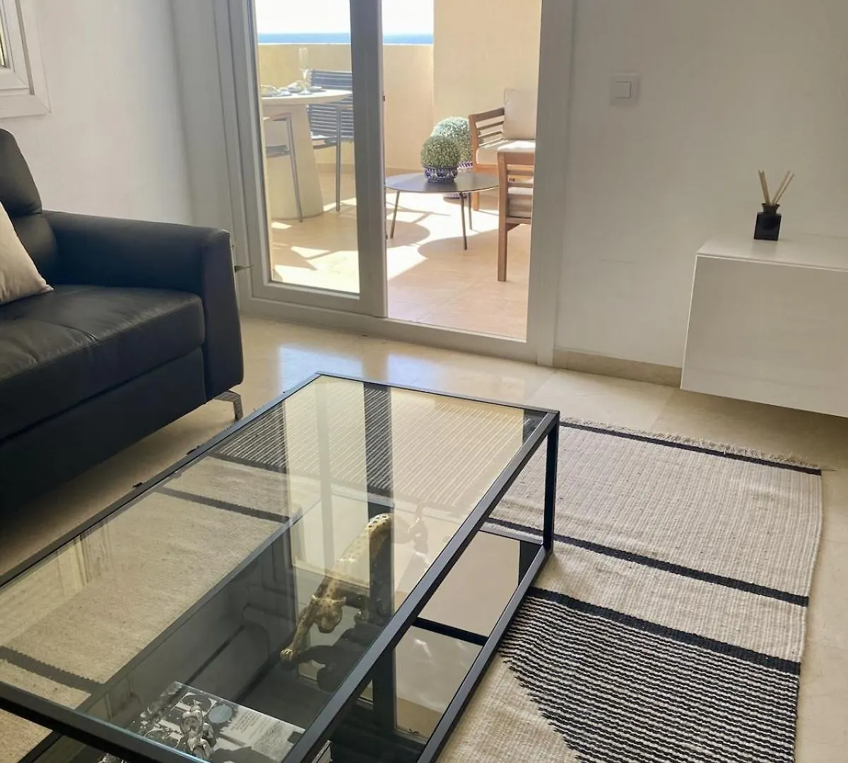 Modern Apartment With A Terrace Estepona